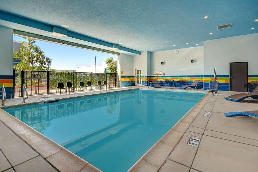 Hampton Inn & Suites Ontario Rancho Cucamonga Fasilitas foto