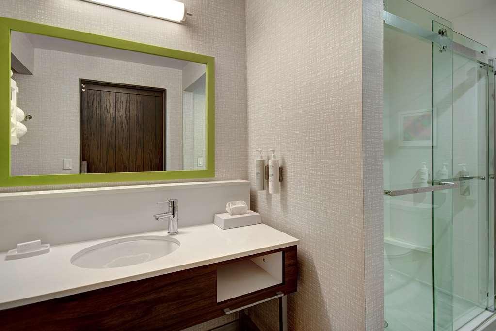 Hampton Inn & Suites Ontario Rancho Cucamonga Bagian luar foto